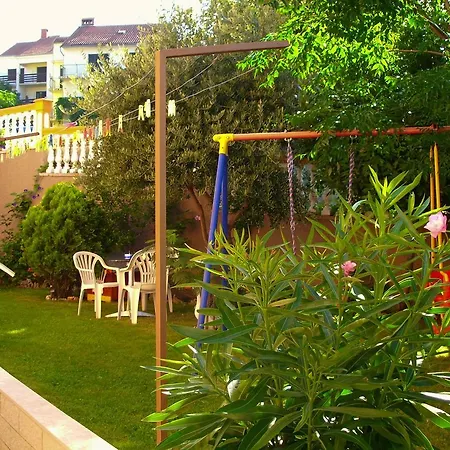 9 * Crikvenica