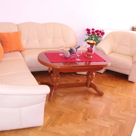 9 Apartman